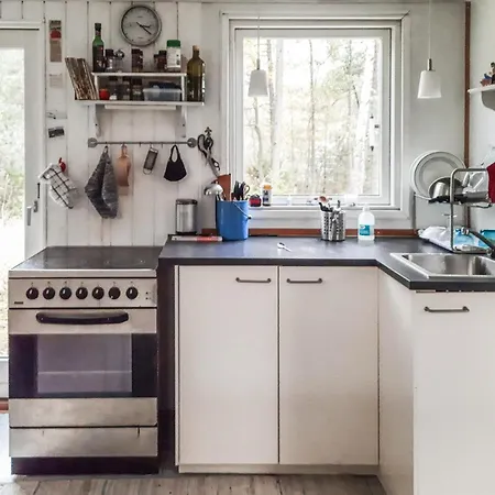 3 Bedroom Beautiful In Dom wakacyjny
