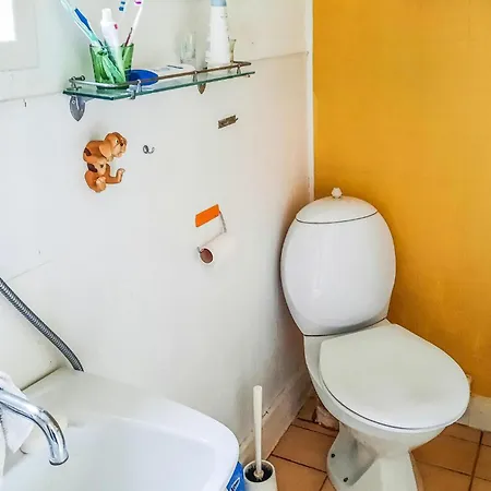3 Bedroom Beautiful In Anholt