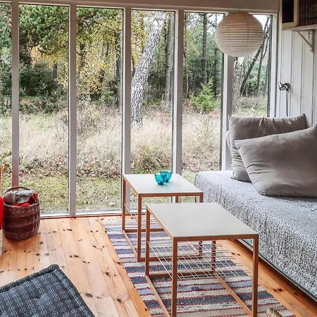 Dom wakacyjny 3 Bedroom Beautiful In Anholt